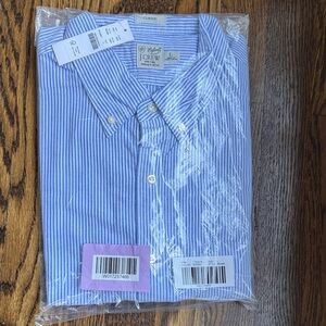 J. Crew Men's Blue and White Striped Button-Down Shirt